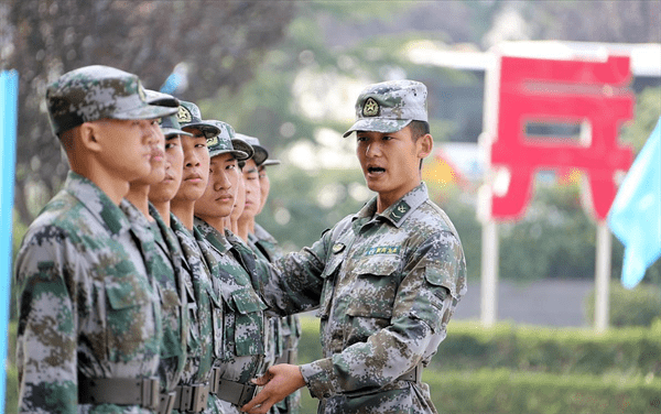 武警哪些人容易留队(武警什么专业能长期留队)