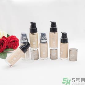 revlon露华浓粉底液怎么样？露华浓粉底液色号选择与试色