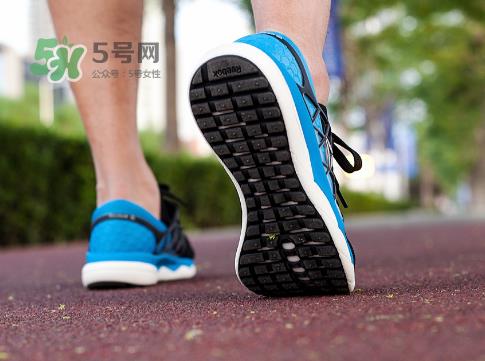 reebok floatride run脚感怎么样？锐步floatride跑鞋测评