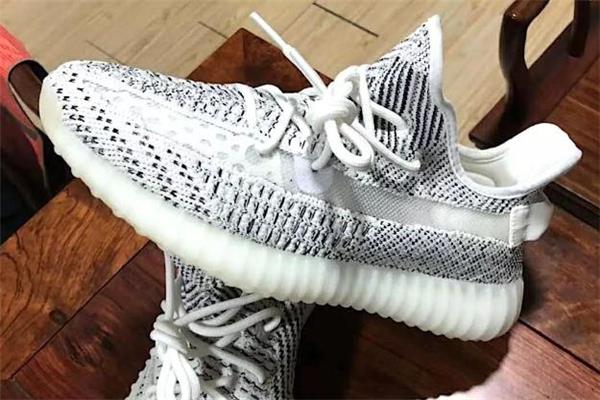 yeezy 350 static怎么预约 最全抢购攻略