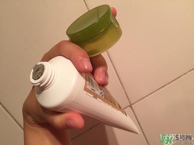 自然乐园洗面奶怎么用?自然乐园洗面奶使用方法