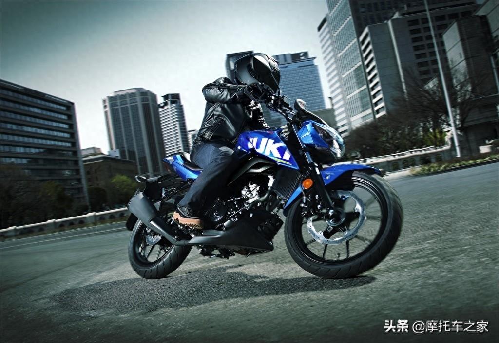 铃木最强125街车GSX S125，颜值与性能并存